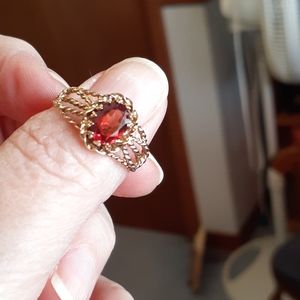 Garnet 10K Gold Filigree Ring